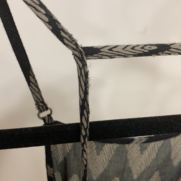 Flowy crop top - Picture 3 of 3